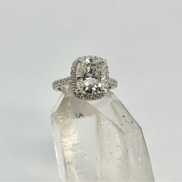 Cushion Cut Moissanite Ring Brilliant 4 Ct Halo GRA Certified 18K 925 Silver - Picture 5 of 10
